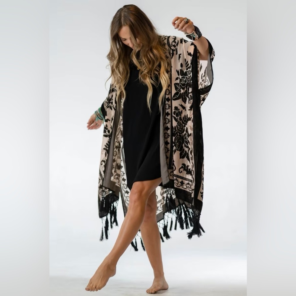 Black Crushed Velvet Luxury Kimono